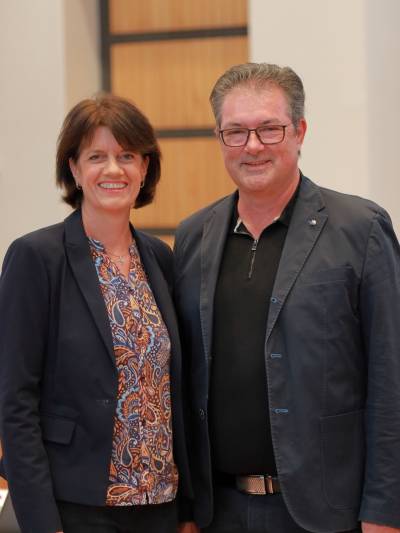 Oberb�rgermeisterin Gabriele Zull und Stadtrat Klaus Schneider