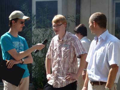 Es geht um das Erraten von Zitaten. 