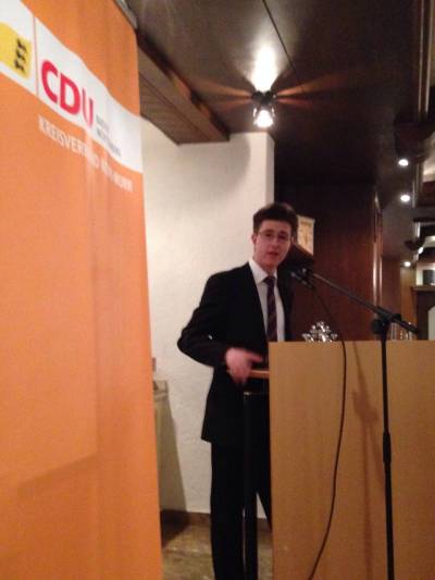 Fabian Zahlecker bei seinem Jahresrckblick.