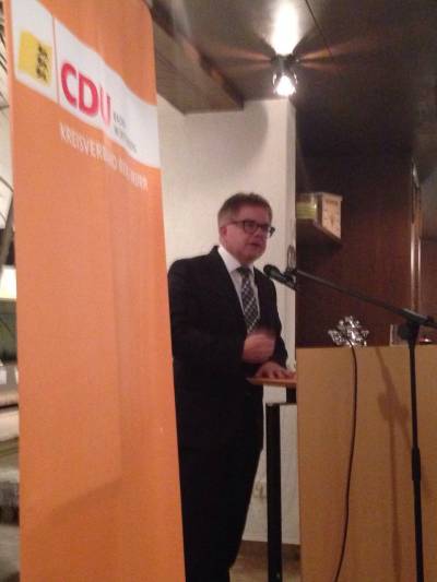 Guido Wolf heizt mit krftigen Sprchen ein. 