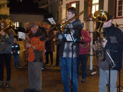 Vor dem Stadtmuseum im Herzen Fellbachs spielte die Stadtkapelle. 