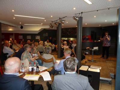 Simone Lebherz erlutert Knackpunkte aus Sicht der CDU.