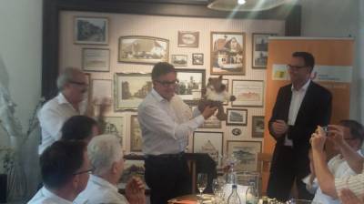 Eine groartige Veranstaltung in Fellbach - Guido Wolf verabschiedet sich und muss zum nchsten Termin nach Kirchheim.