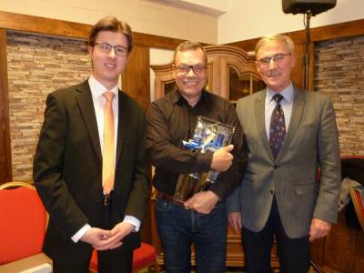 Alexander Scheel wird aus dem Vorstand verabschiedet. 